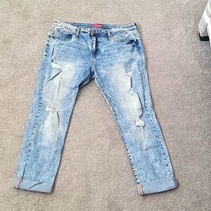 Guess jeans, distressed boyfriend fit sz 38